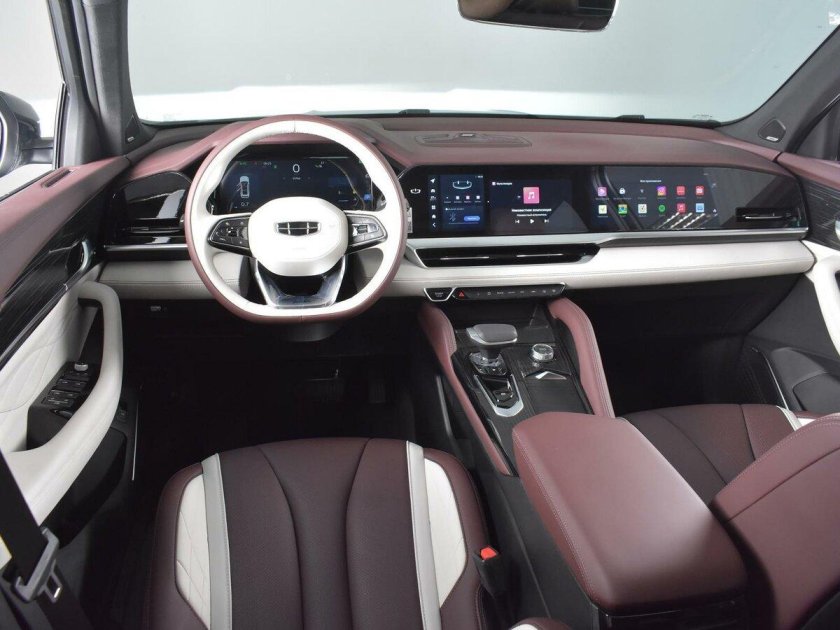 Белый джили монжаро