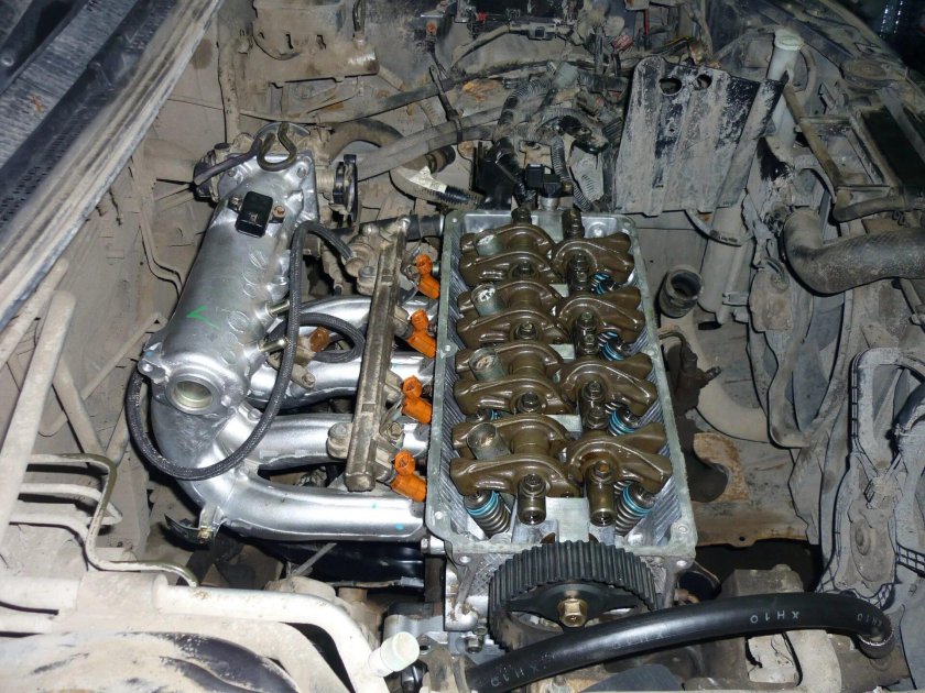 Впускной коллектор 4g15