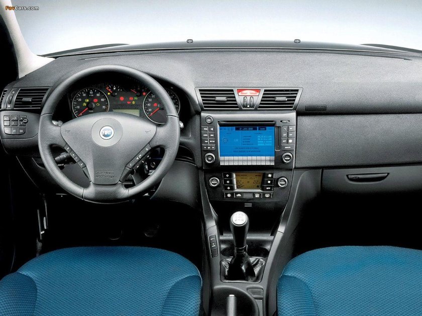 Фиат Стило салон