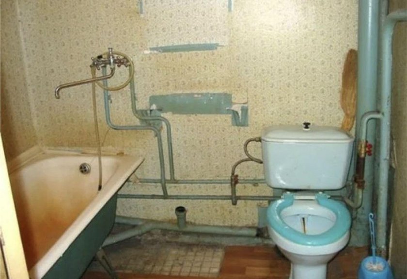 Старая ванная комната