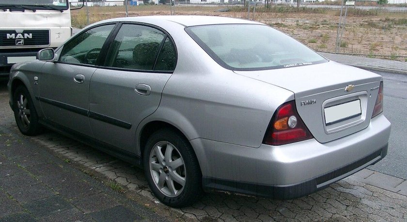 Chevrolet Evanda, 2005
