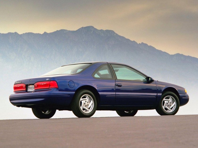 Ford Thunderbird 2000