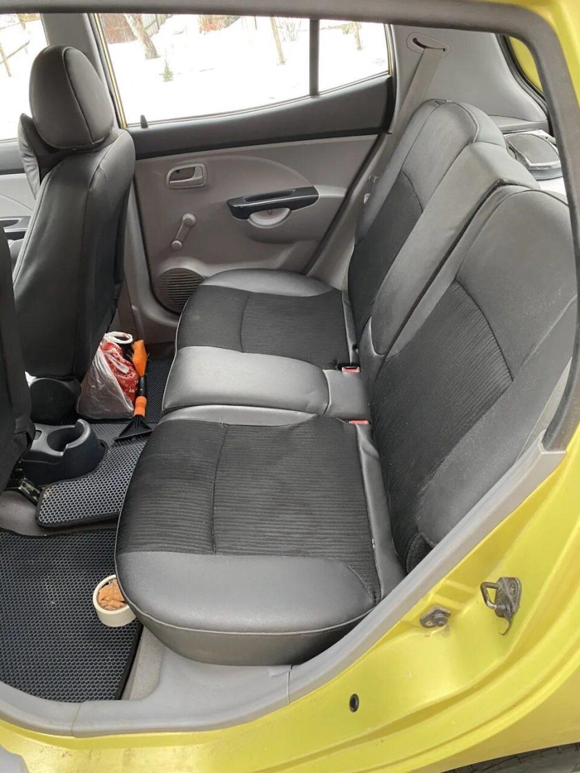 Kia Picanto сиденья