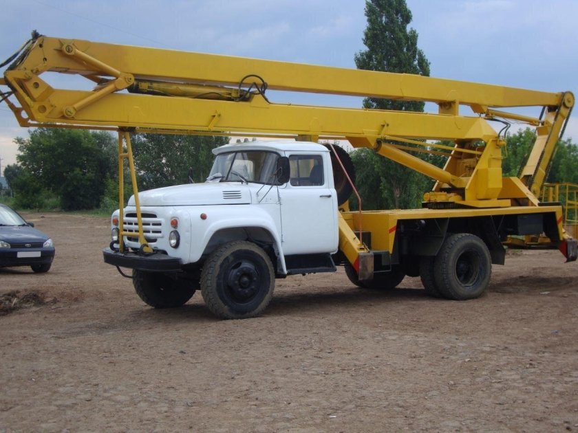 ЗИЛ АГП-22.04