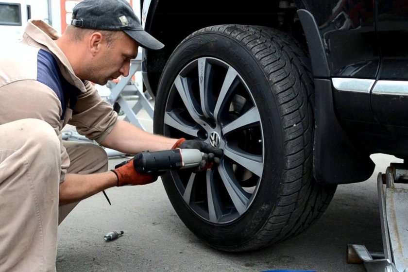 Переобуть колеса