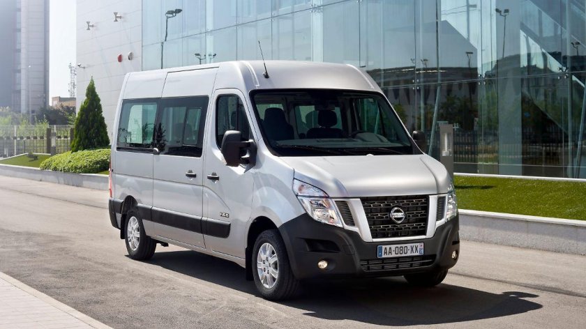 Nissan nv400 Interior