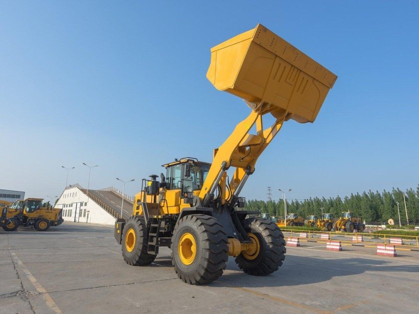 Фронтальный погрузчик lgce