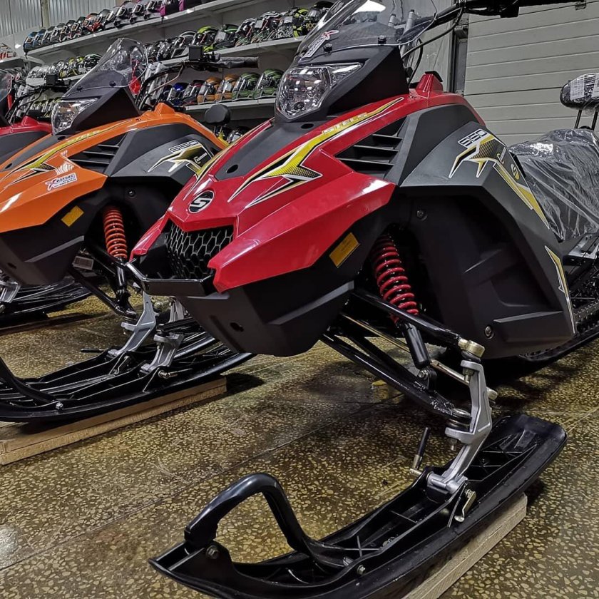 Снегоход stels Капитан-200