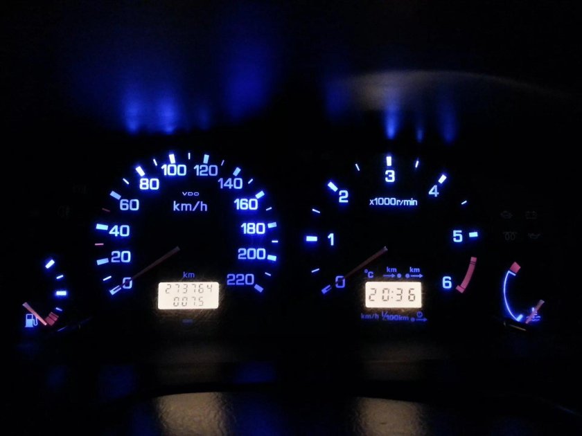 Nissan primera p11 лампы приборной панели