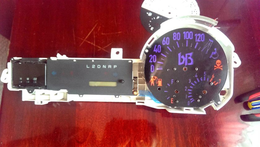 Приборная панель Toyota BB ncp31