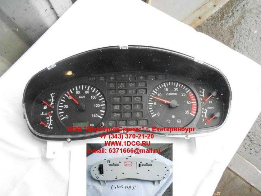 Приборная панель l200