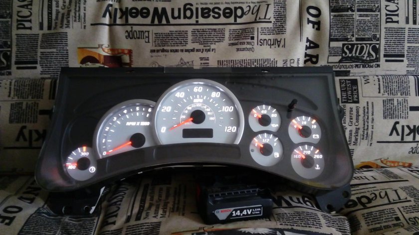 Приборная панель Hummer h2