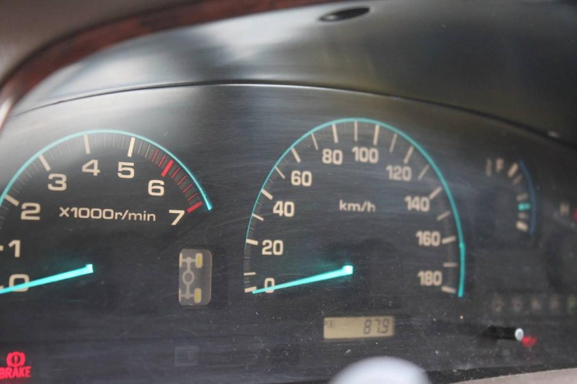 Щиток приборов Toyota Hilux Surf 130