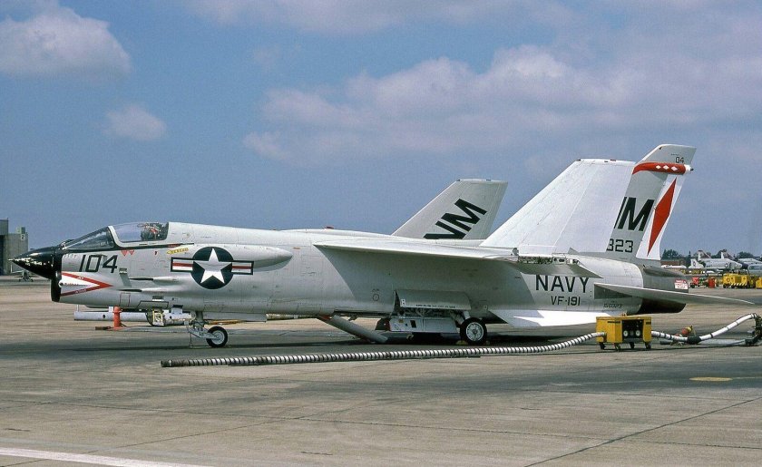 F 8 crusader