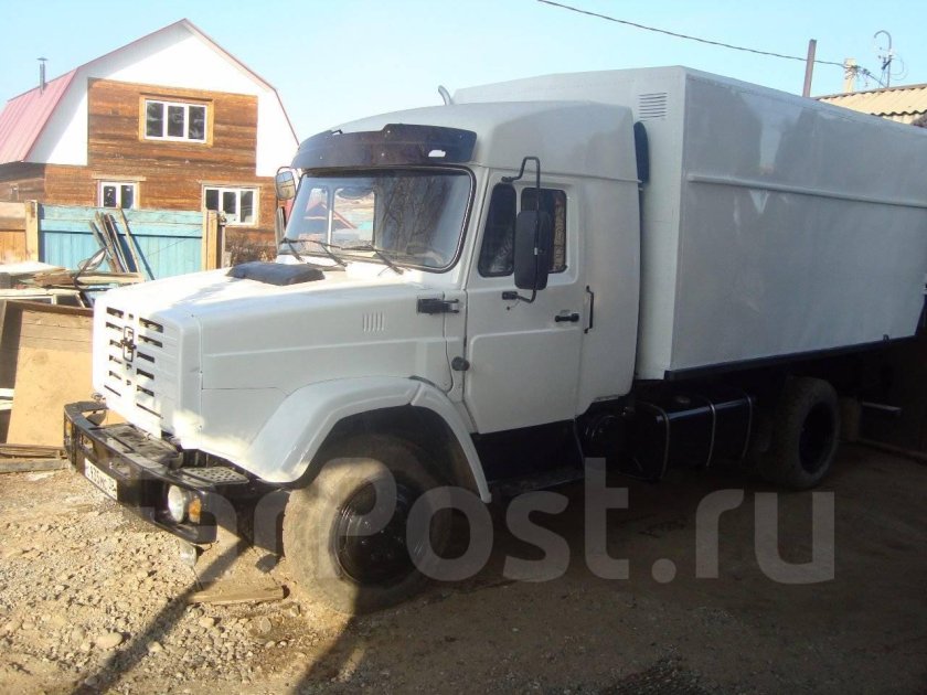 ЗИЛ 4331 тягач
