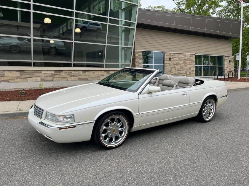 Cadillac eldorado 1998