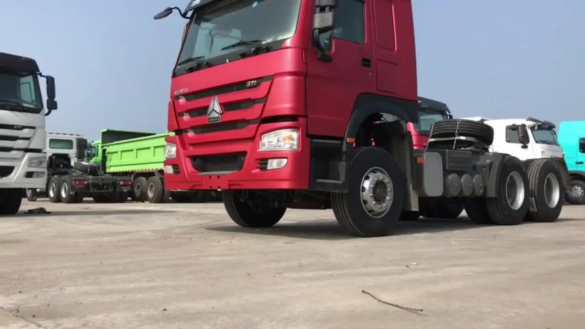 HOWO тягач седельный 6x4