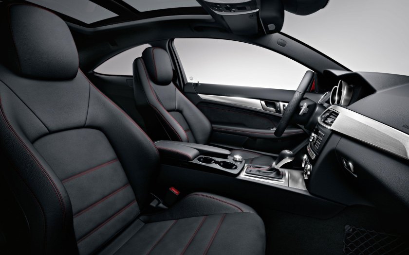 C63 AMG w204 Coupe салон