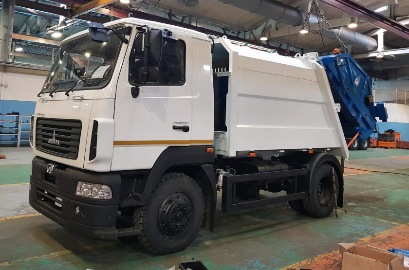 МАЗ 5340 мусоровоз