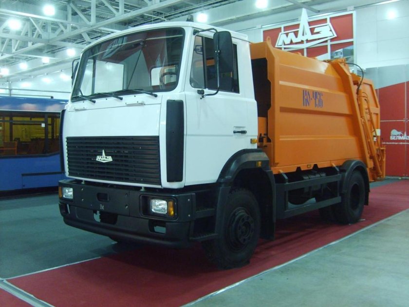 МАЗ 4380 самосвал сельхозник