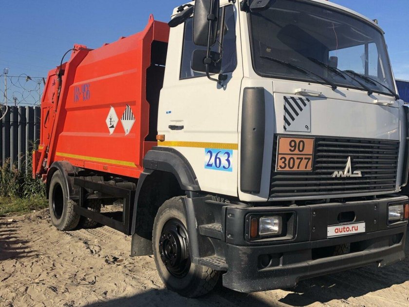 Мусоровоз маз с задней загрузкой