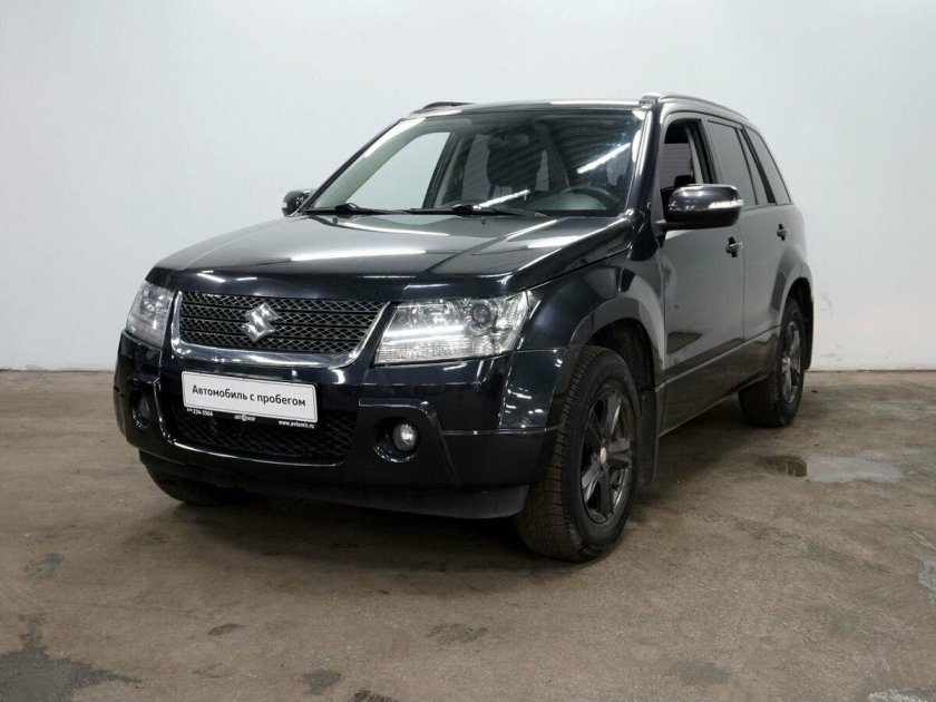 Сузуки гранд витара 2011