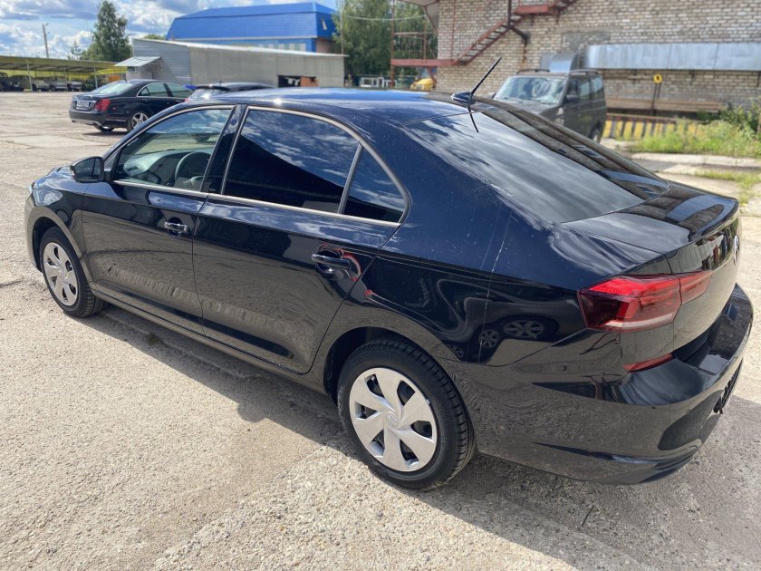 Фольксваген поло лифтбек 2021