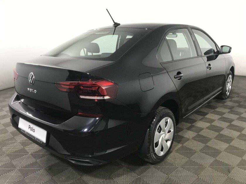 VW Polo 2021 черный
