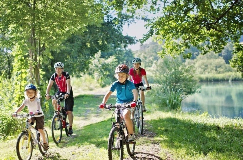 Прогулка на велосипеде