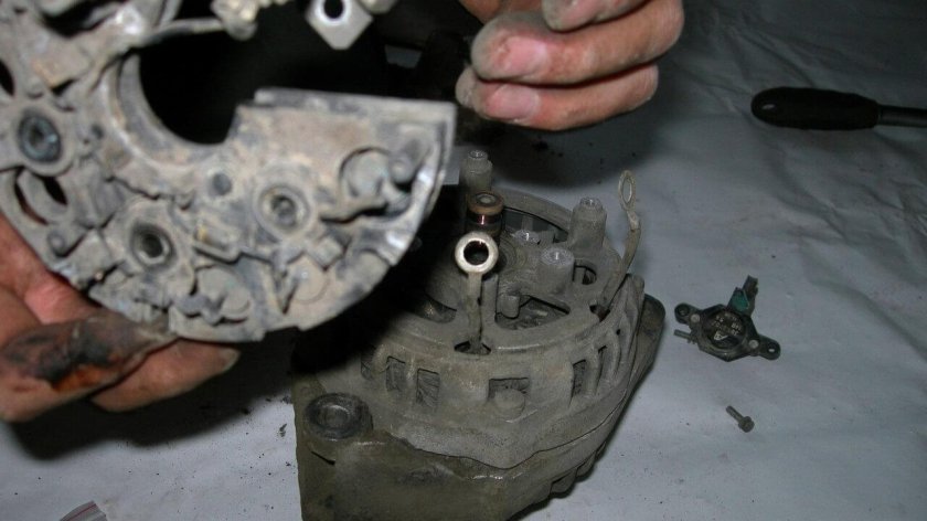 Генератор ВАЗ 2114