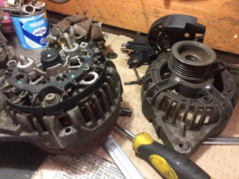 Генератор Тойота Королла