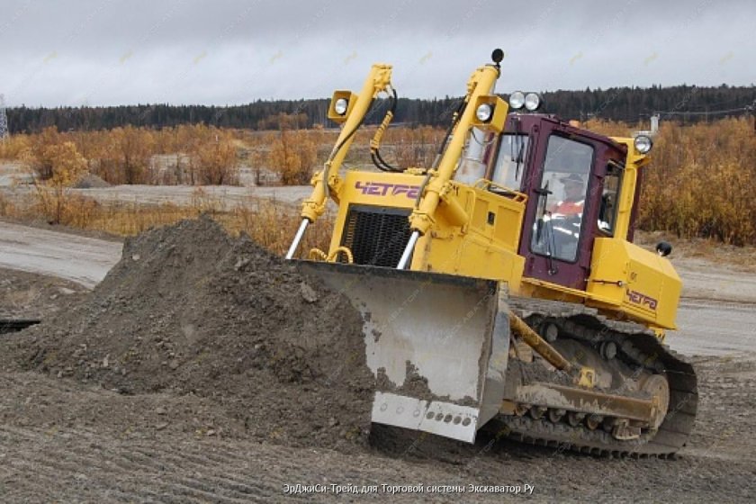 ЧЕТРА 11 бульдозер