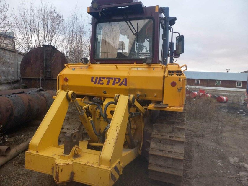 Бульдозер четра т11 болотоход