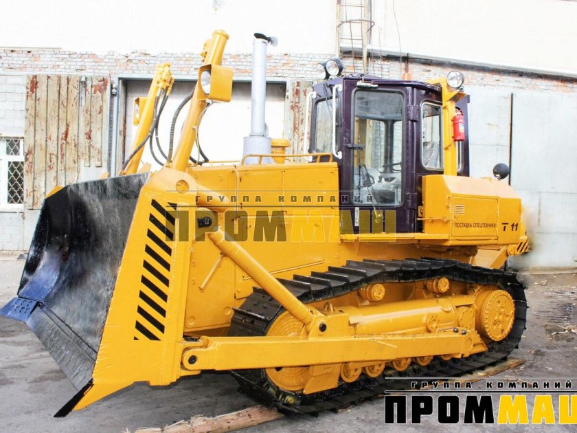 Трактор четра т11