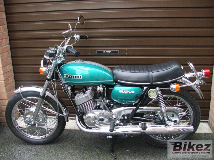 Suzuki t250 super Six 1966