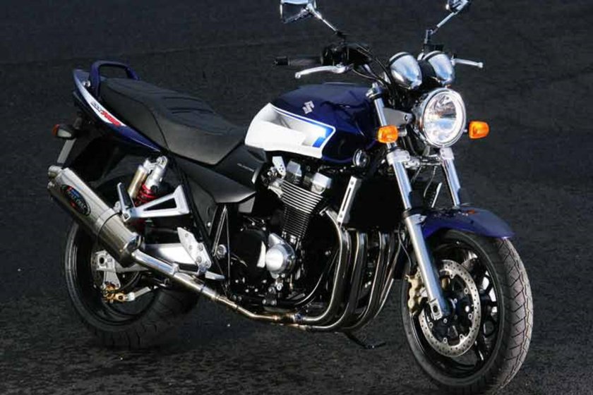 Сузуки GSX 1400