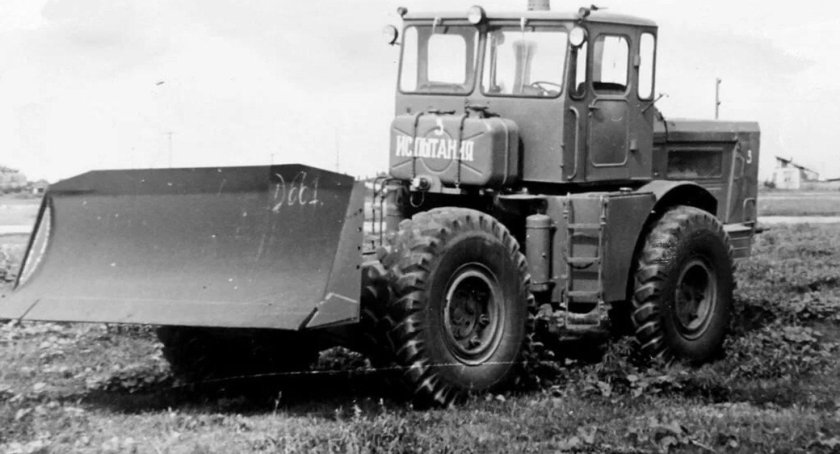 К701 Кировец трактор