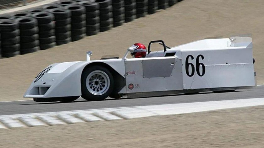 Chaparral 2j 70