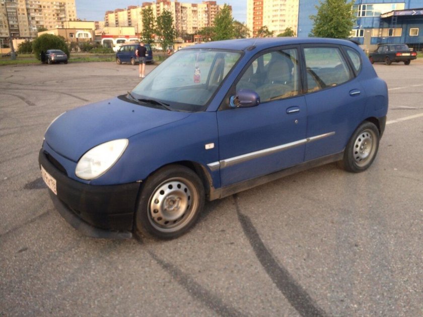 Рено Клио седан 2000