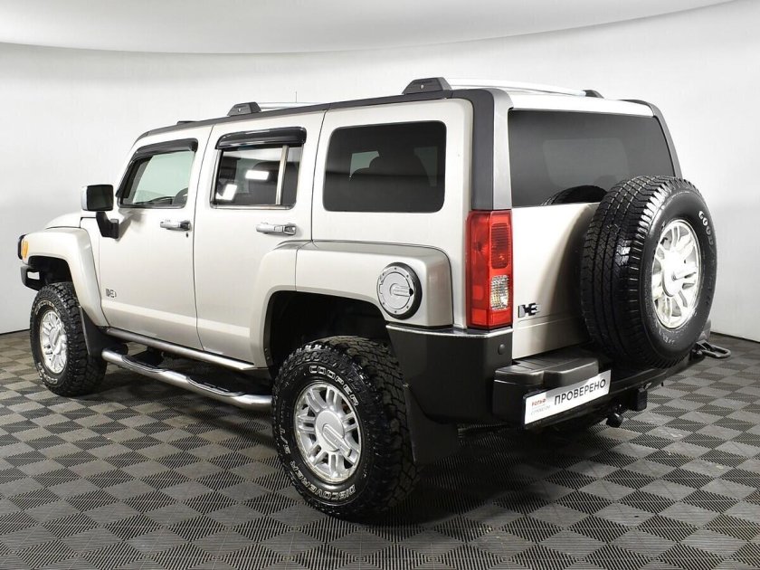 Хаммер серый