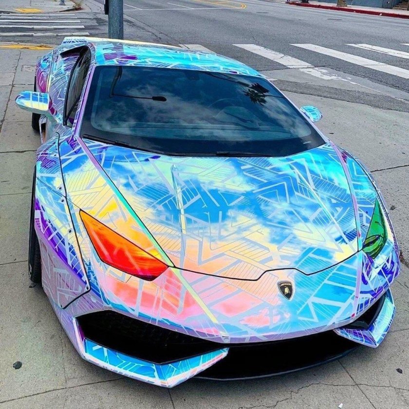 Ламборджини авентадор хамелеон