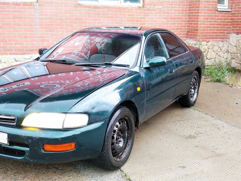 Toyota Corona Exiv st200