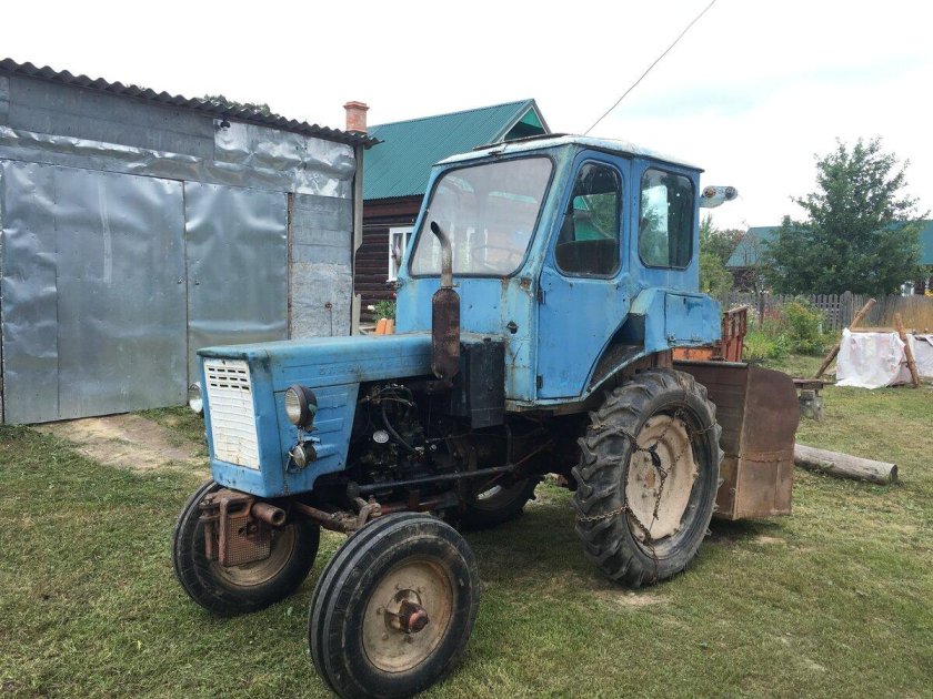 Трактор ХТЗ 25