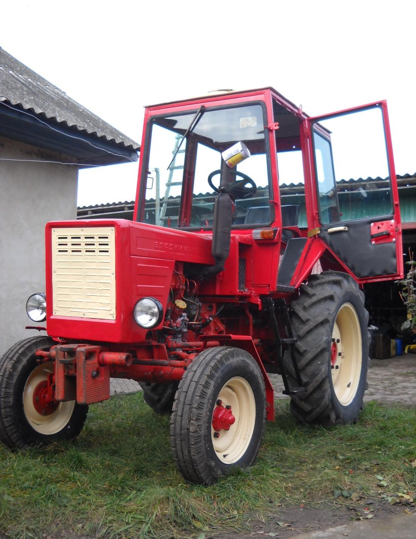 Трактор т-25 Владимирец