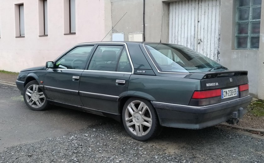Рено25 1992