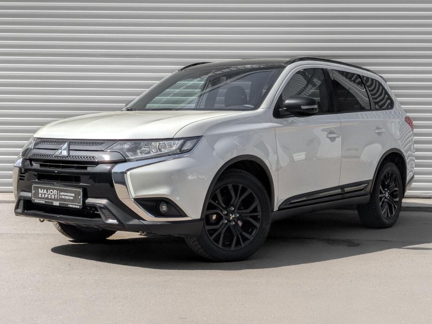 Mitsubishi outlander 2022