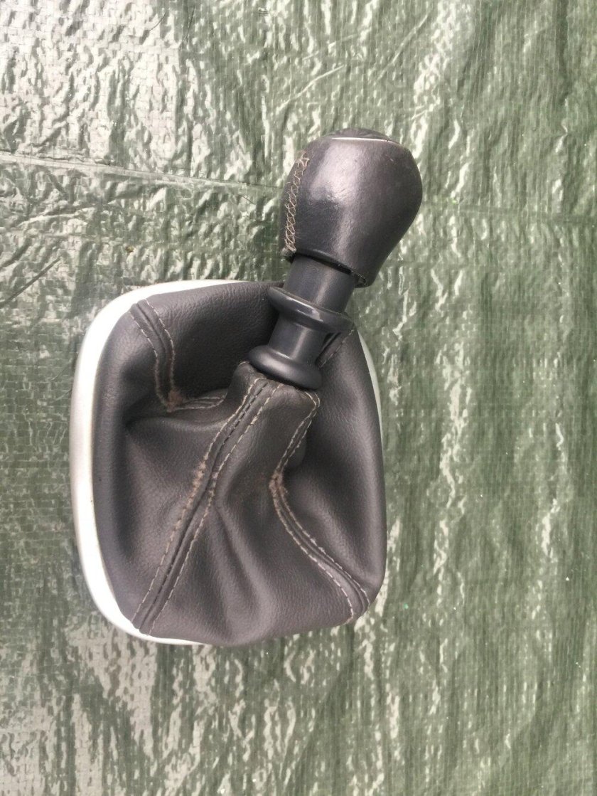 Чехол КПП Scenic 2