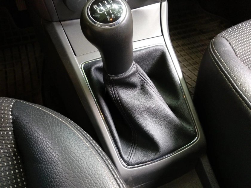 Чехол ручки КПП Опель Астра h