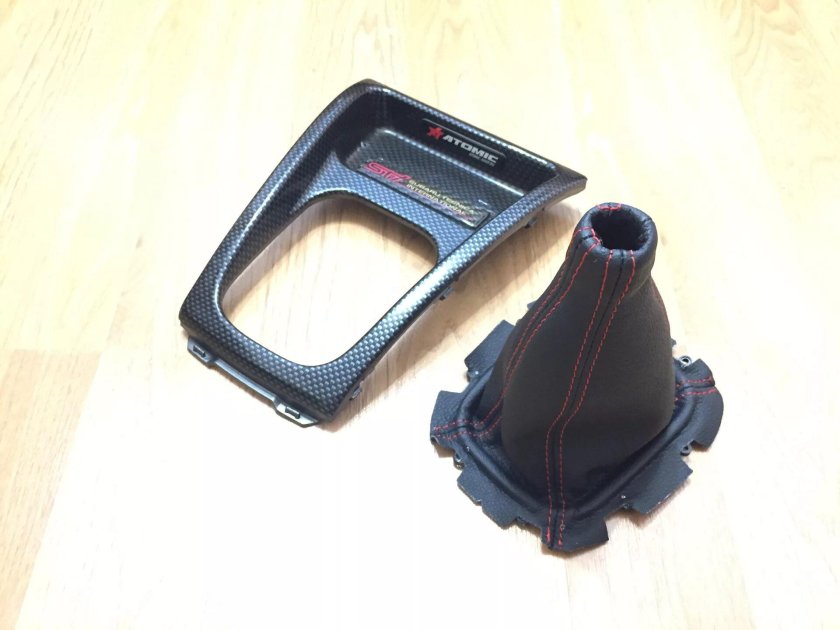 Чехол МКПП Subaru Форестер