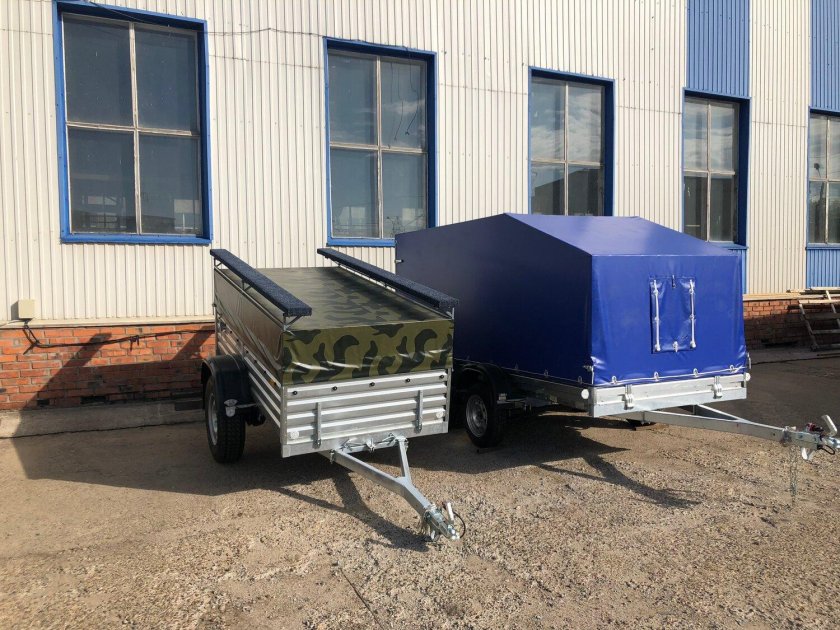 Легковой полуприцеп